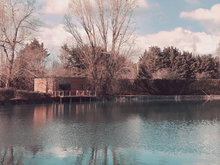 Chalet Les Pieds Dans L'Eau La Campagne A La Ville Saint-Doulchard Ngoại thất bức ảnh