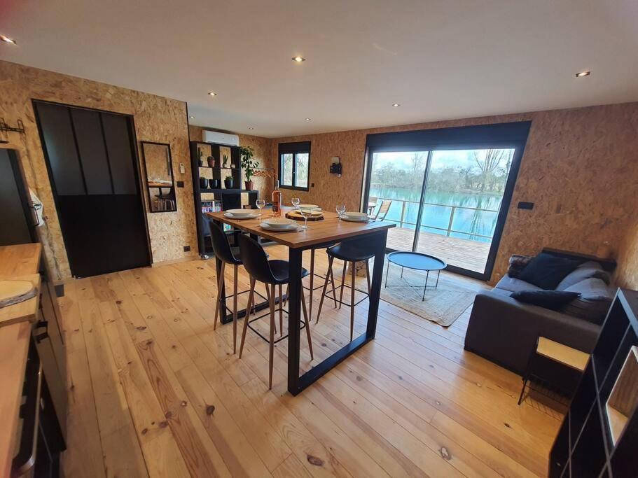 Chalet Les Pieds Dans L'Eau La Campagne A La Ville Saint-Doulchard Ngoại thất bức ảnh